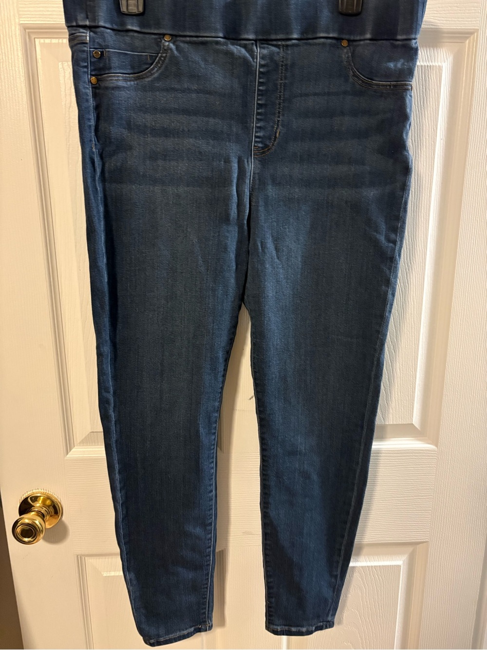 Liverpool Women’s Dark Indigo Jeggings